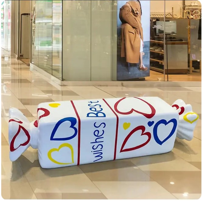 Glasfiberskulptur är lättare och mer transportabel än traditionella skulpturmaterial